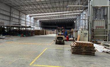 Depósito en Alquiler y Venta en Parque Ind. Pilar