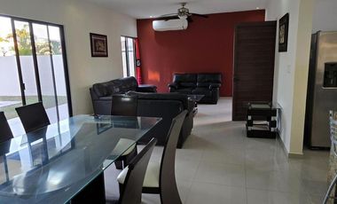 Casa en Renta AMUEBLADA dentro de Privada en Conkal Yucatán