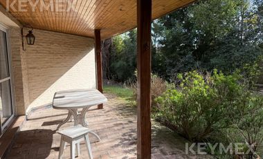 Casa en barrio privado 