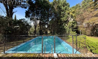 Casa en barrio privado 