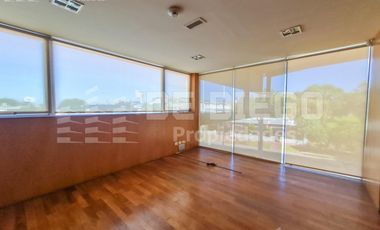 Nave Industrial en Venta ideal industria farmacéutica  habilitado por ANMAT en El Talar Pacheco