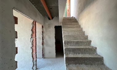 Departamento de dos ambientes amplio a la venta en el Centro de Wilde