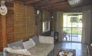 Venta de casa en Moreno