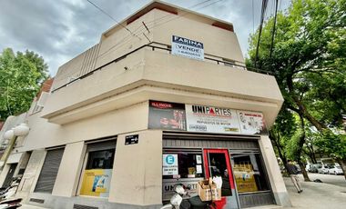 Casa en Venta de 4 dormitorios en Centro Rosario