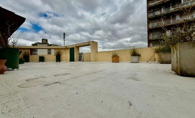 Casa en Venta de 4 dormitorios en Centro Rosario