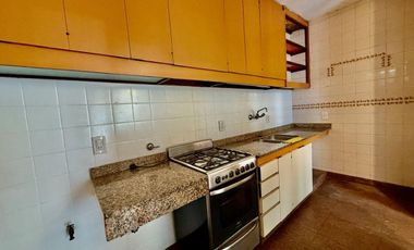 Casa en Venta de 4 dormitorios en Centro Rosario