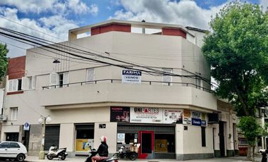 Casa en Venta de 4 dormitorios en Centro Rosario