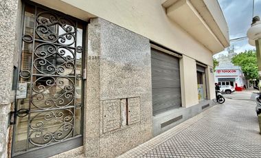 Casa en Venta de 4 dormitorios en Centro Rosario