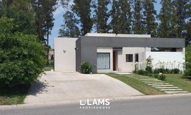 Casa 4 ambientes con piscina- alquiler por temporada 2025/2026 - Barrio Privado Arenas del Sur