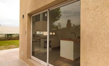 Casa 2 Hab, Villaguay 1731, Garita 16 - Funes