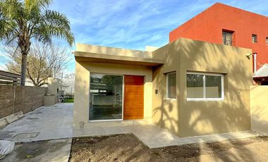 Casa 2 Hab, Villaguay 1731, Garita 16 - Funes