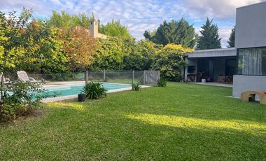 Casa en Alquiler Temporal, 4 Ambientes, en Barrio Haras Santa Maria, Escobar, GBA Norte