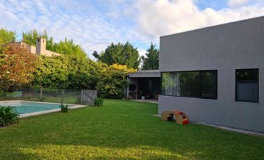 Casa en Alquiler Temporal, 4 Ambientes, en Barrio Haras Santa Maria, Escobar, GBA Norte