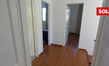 Casa  venta, lote central, Barrio el Portillo