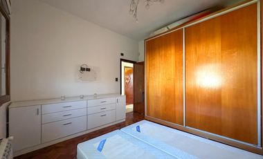 Casa en venta en Lanús Oeste 4 ambientes