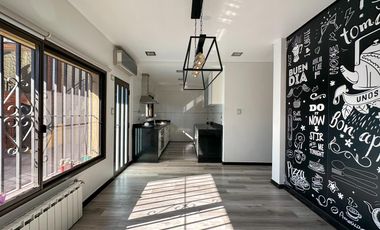 Casa en venta en Lanús Oeste 4 ambientes