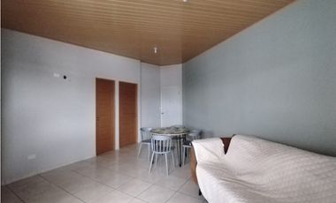 ALQUILER DE APARTAMENTO EN PH RESIDENCIAL LLANO BONITO CON AIRES A.