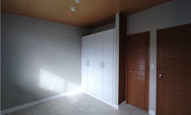 ALQUILER DE APARTAMENTO EN PH RESIDENCIAL LLANO BONITO CON AIRES A.