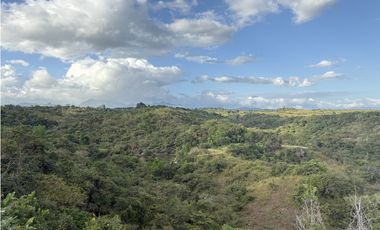 EL COPECITO / SAN CARLOS / 3277 M / BOHIO / 1 HABITACION / BBQ / AG