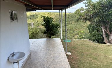 EL COPECITO / SAN CARLOS / 3277 M / BOHIO / 1 HABITACION / BBQ / AG