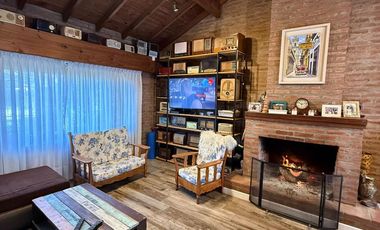 Casa en venta barrio Estrada