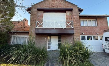 Casa en venta barrio Estrada