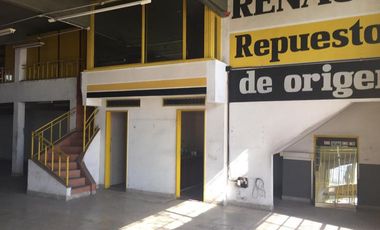 Local en venta con entrepiso para deposito u oficinas en Temperley Este