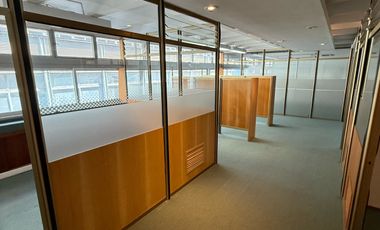 OFICINA EN ALQUILER SOBRE CARABELAS PISO 3 MICROCENTRO BUENOS AIRES