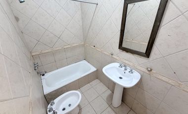 ALQUILER 2 AMB RAMOS MEJIA, ZONA UNLAM