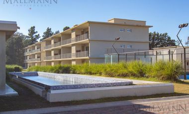 Casa Duplex  Venta 3 Ambientes con Jardín Chic Village