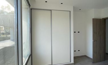 VENTA CASA 4 AMBIENTES MIRALAGOS II