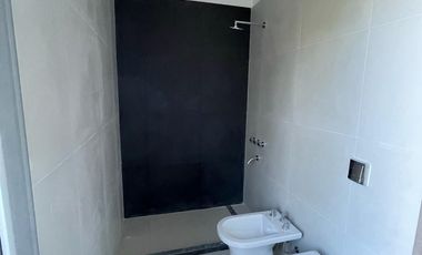 VENTA CASA 4 AMBIENTES MIRALAGOS II