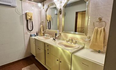 Casa en  zona residencial de Lujan