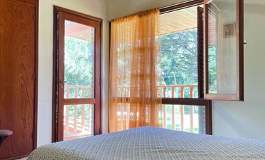 Residencia 5 ambientes sobre parcela de 1600 m² en la mejor zona del Bosque de Peralta Ramos