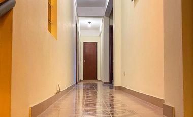 Residencia 5 ambientes sobre parcela de 1600 m² en la mejor zona del Bosque de Peralta Ramos