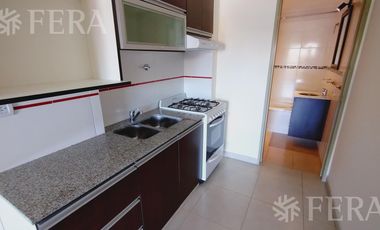 Alquiler de monoambiente con balcón en Sarandi