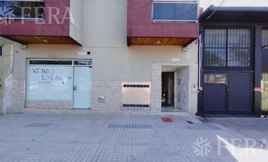 Alquiler de monoambiente con balcón en Sarandi