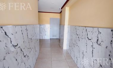 Alquiler de monoambiente con balcón en Sarandi