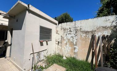 Keneddy 18, Don Bosco ¡Casa de 4 ambientes en Venta!