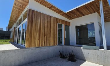 VENTA| CASA A ESTRENAR| RUMENCO JOVEN