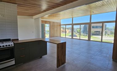 VENTA| CASA A ESTRENAR| RUMENCO JOVEN