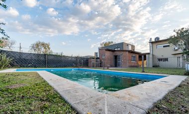 VENTA Casa 3 dormitorios en Tierra de sueños 2, Roldán