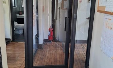 Oficina en Arriendo en Roman Diaz/Alferez Real