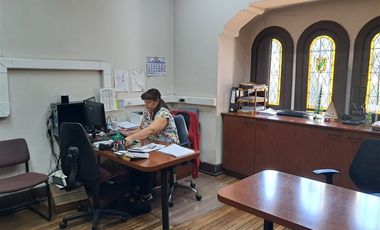 Oficina en Arriendo en Roman Diaz/Alferez Real