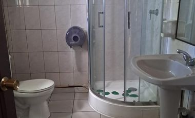 Oficina en Arriendo en Roman Diaz/Alferez Real