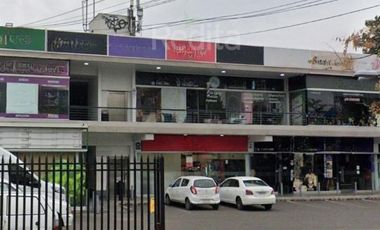 Local Comercial en Arriendo en Metro Fernando Castillo Velasco