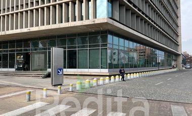 Local Comercial en Arriendo en Barrio Las Condes Oriente