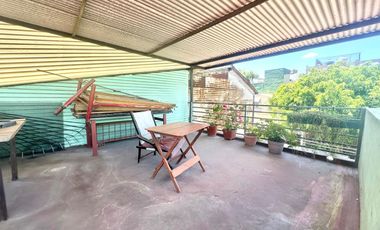 CASA 7 AMBIENTES CON JARDIN TERRAZA Y PARRILLA EN LA BOCA VENTA