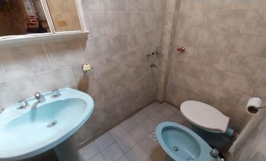 PH Independiente A REFACCIONAR a metros del MAR