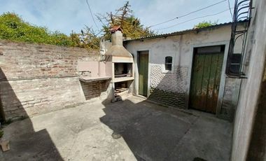 PH Independiente A REFACCIONAR a metros del MAR